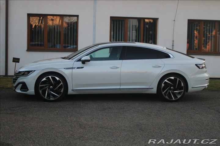 Volkswagen Arteon 2,0   TDi 147kW R-Line+ZÁ 1800