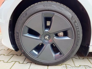 Tesla Model 3 Long Range Dual Motor 366 2021