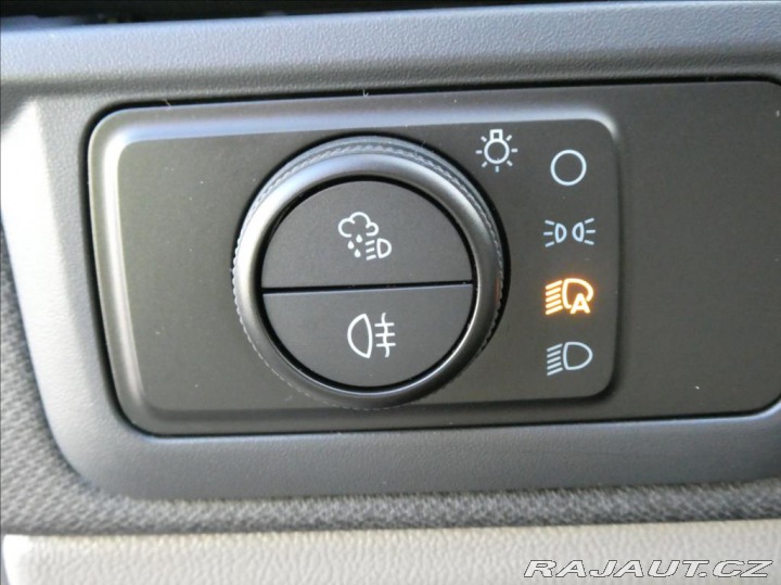 Ford Tourneo Custom 2,0 L2,TITANIUM X,8Míst,A 2026