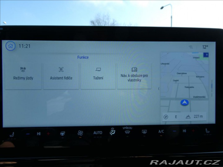 Ford Tourneo Custom 2,0 L2,TITANIUM X,8Míst,A 2026