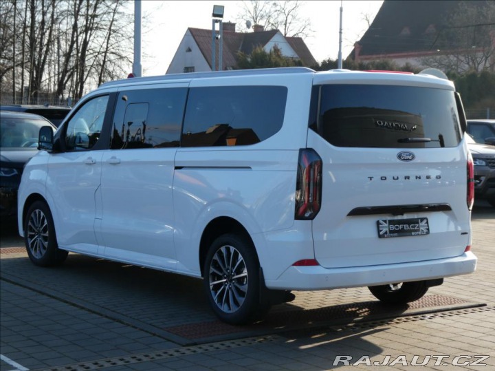 Ford Tourneo Custom 2,0 L2,TITANIUM X,8Míst,A 2026