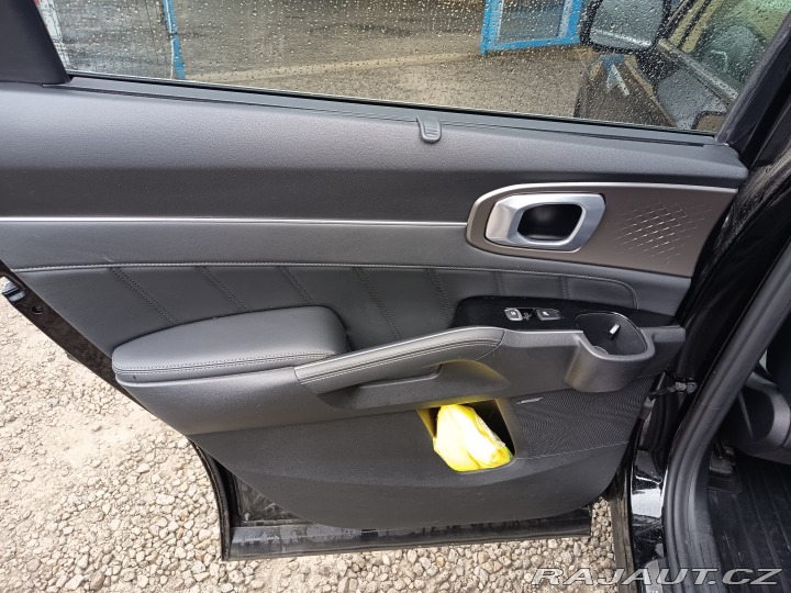 Kia Sorento 2, 2CRDI Platinum AWD ČR 2020