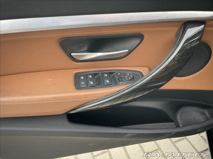 BMW 3 3,0 x-Drive 335i GT Autom 2015