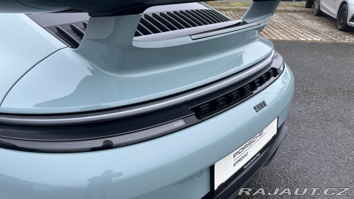 Porsche 911 Carrera 2024