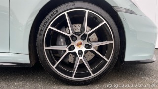 Porsche 911 Carrera 2024