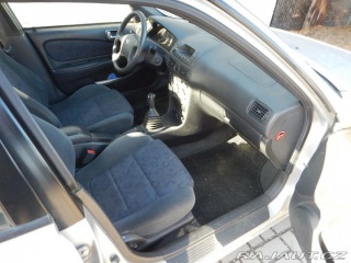 Toyota Corolla 1.4 VVTi, KLIMA 2001