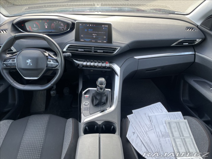 Peugeot 3008 1,2 PureTech 96kw LED, CZ 2022