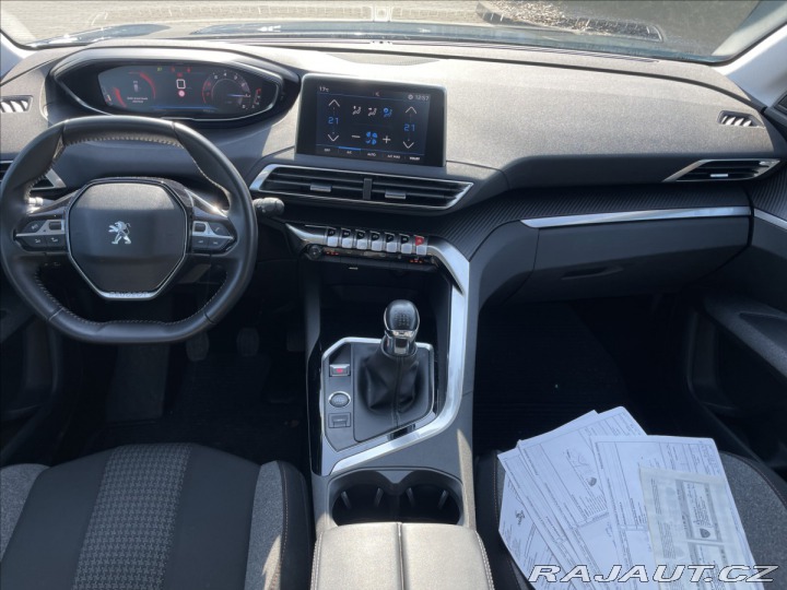 Peugeot 3008 1,2 PureTech 96kw LED, Ka 2022