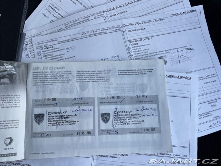 Peugeot 3008 1,2 PureTech 96kw LED, CZ 2022