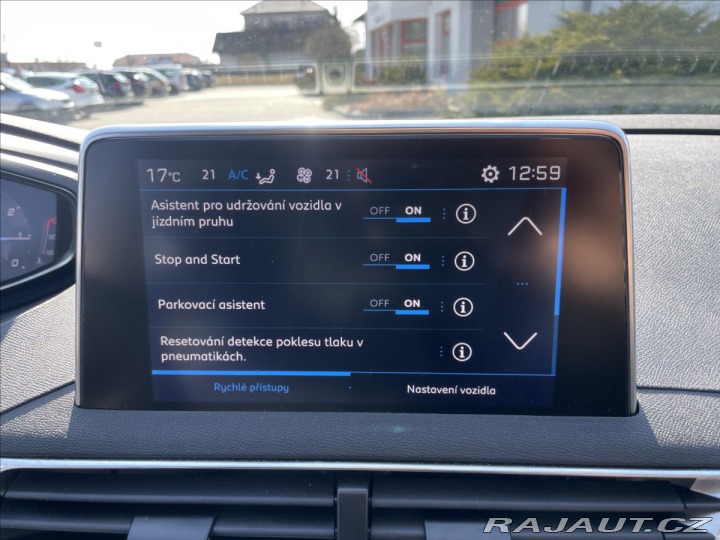 Peugeot 3008 1,2 PureTech 96kw LED, Ka 2022