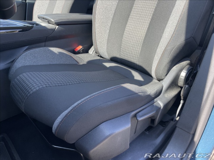 Peugeot 3008 1,2 PureTech 96kw LED, Ka 2022