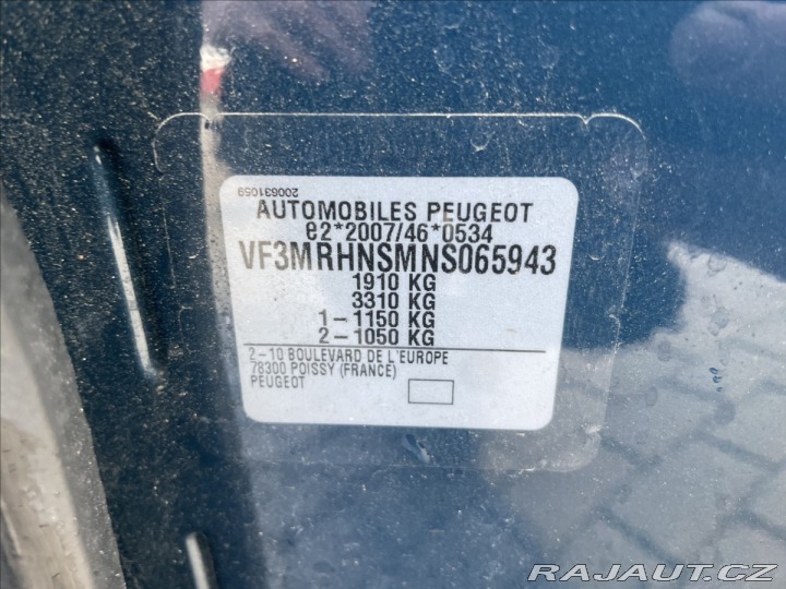 Peugeot 3008 1,2 PureTech 96kw LED, CZ 2022