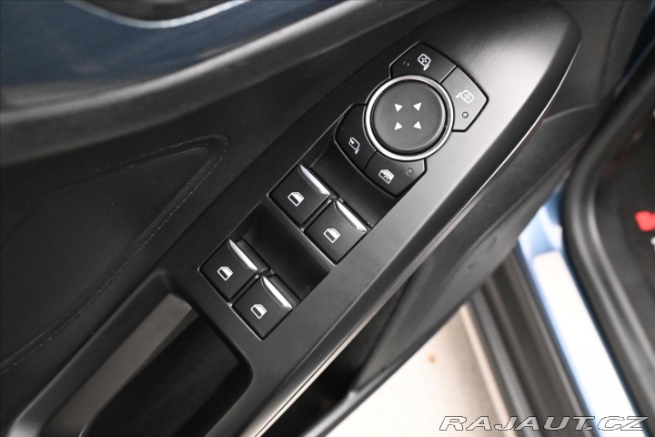 Ford Focus 2,0 Ecoblue 110 kW AT8 Zá 2020