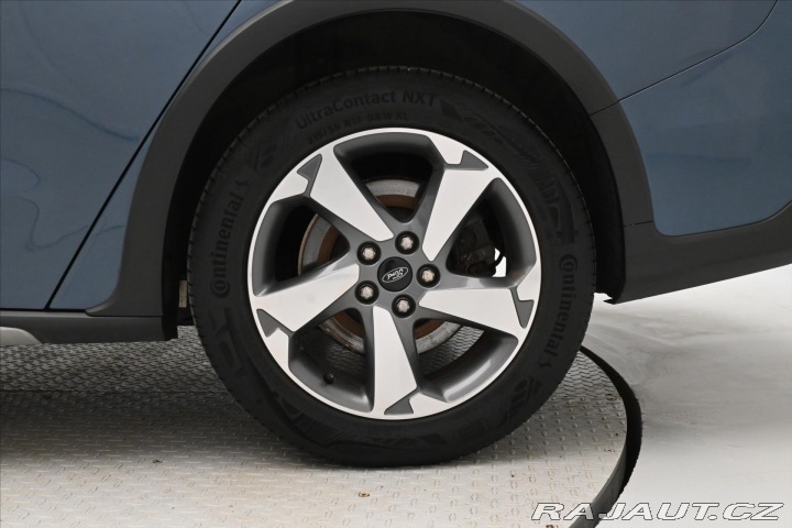 Ford Focus 2,0 Ecoblue 110 kW AT8 Zá 2020