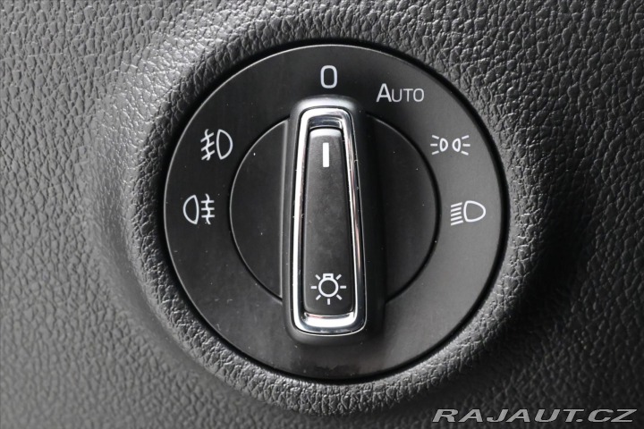 Škoda Superb 2,0 TDI 110 kW DSG Záruka 2022