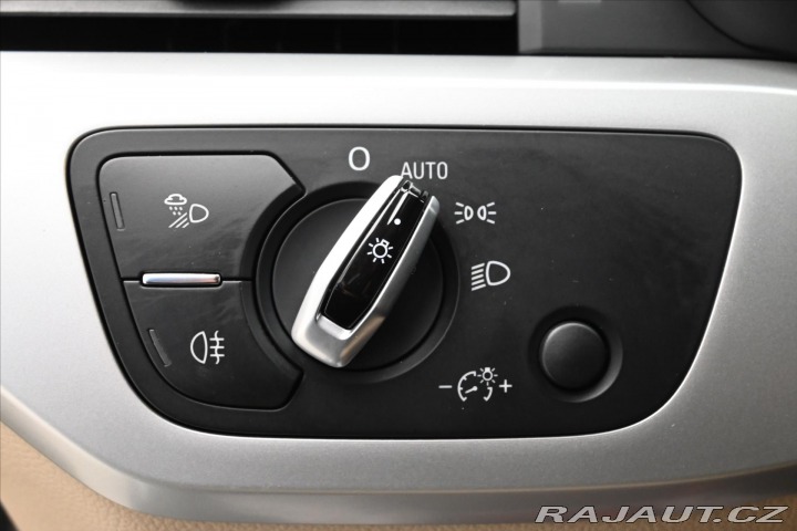 Audi A4 2,0 TDI 110 kW ULTRA Záru 2017