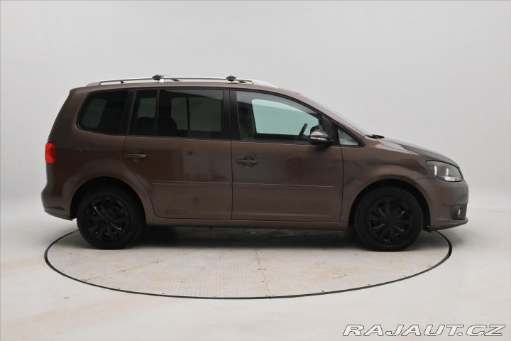 Volkswagen Touran 1,6 TDI 77kW DSG Záruka a 2014