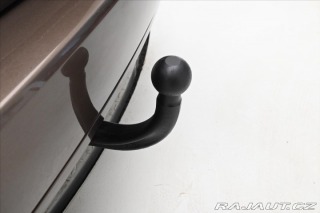 Volkswagen Touran 1,6 TDI 77 kW DSG Záruka 2014