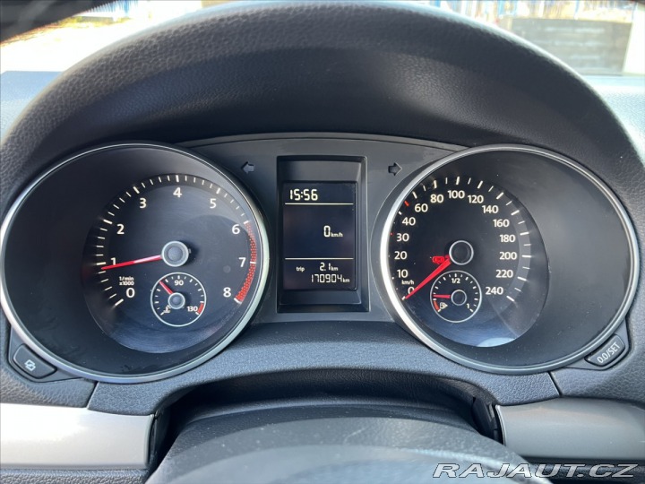 Volkswagen Golf 1,6 MPi 75kW VI. 5dv. 2009