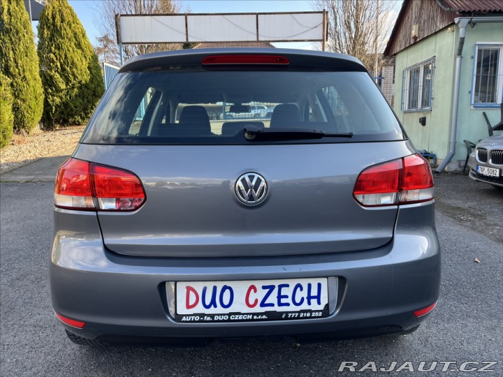 Volkswagen Golf 1,6 MPi 75kW VI. 5dv. 2009