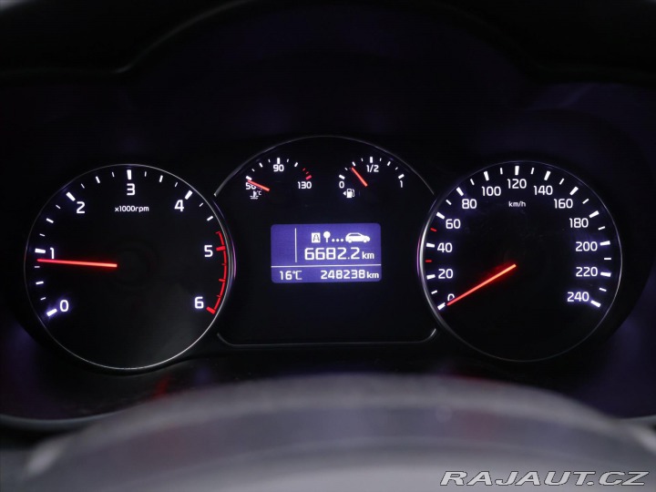 Kia Carens 1,7 CRDi 85kW CZ Comfort 2017