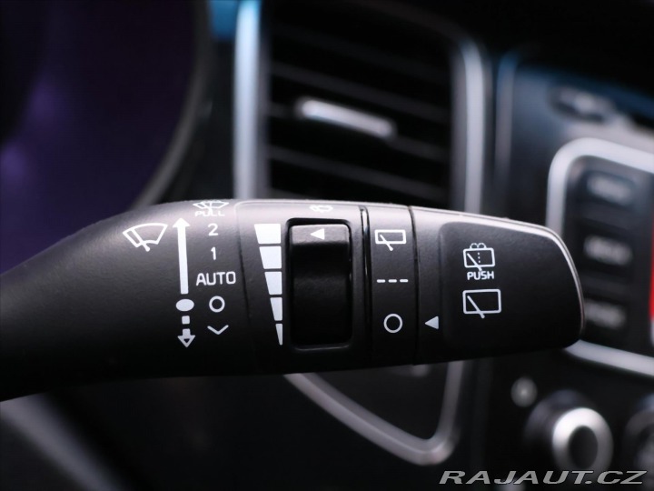 Kia Carens 1,7 CRDi 85kW CZ Comfort 2017