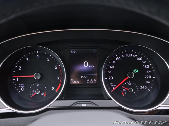 Volkswagen Passat 1,5 TSI 110kW Business DS 2022
