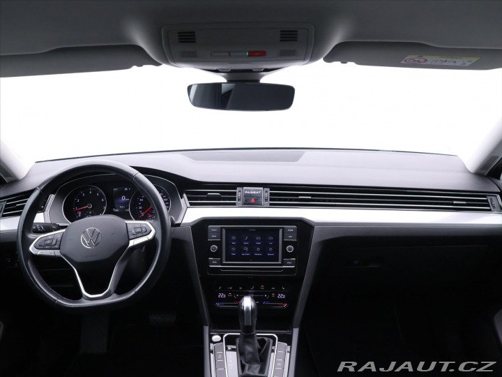 Volkswagen Passat 1,5 TSI 110kW Business DS 2022