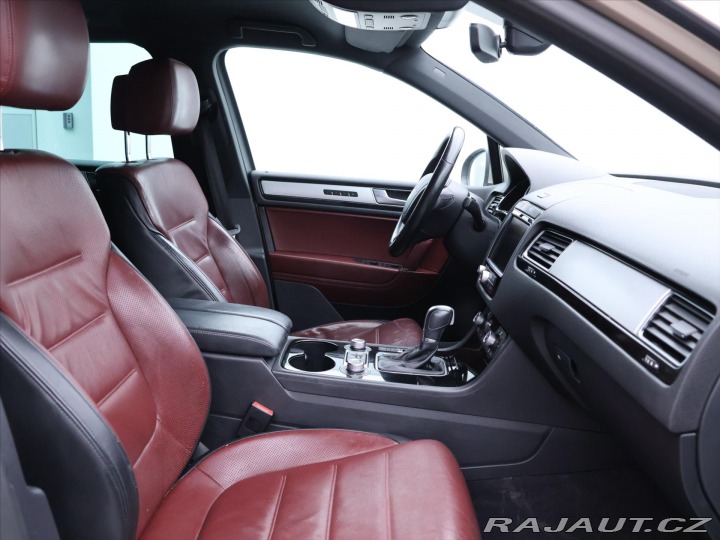Volkswagen Touareg 3,0 TDI 193kW CZ Masaj DP 2017