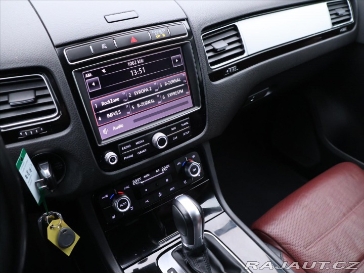 Volkswagen Touareg 3,0 TDI 193kW CZ Masaj DP 2017