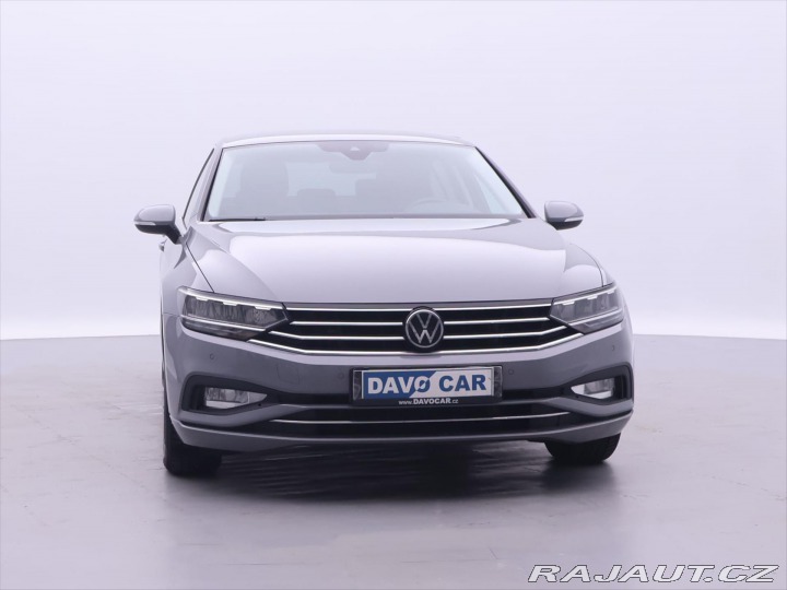 Volkswagen Passat 1,5 TSI DSG Business CZ D 2022