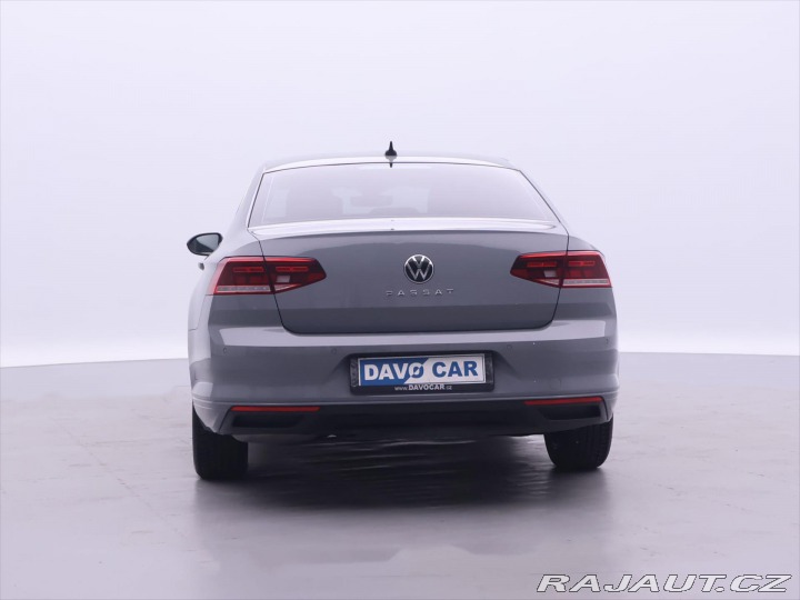 Volkswagen Passat 1,5 TSI DSG Business CZ D 2022