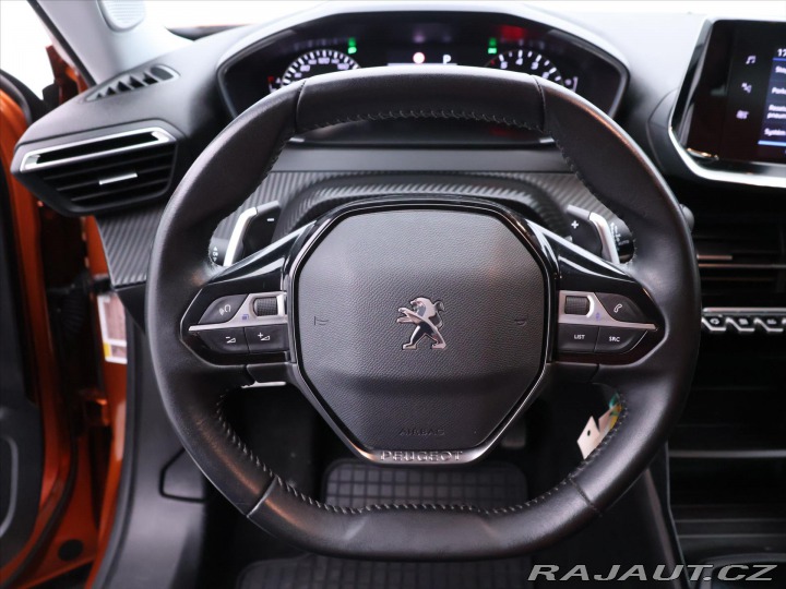 Peugeot 2008 1,2 PT 96kW Aut. LED CZ 1 2021