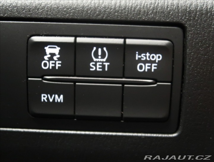 Mazda 3 2,0 i SKYACTIV 1 MAJ ČR 2 2014