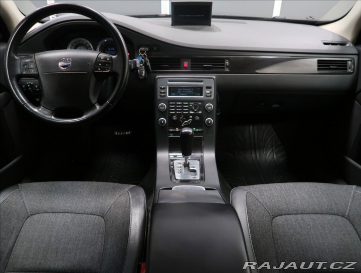 Volvo XC70 2,4 D NAVIGACE TAŽNÉ NOVÉ 2008