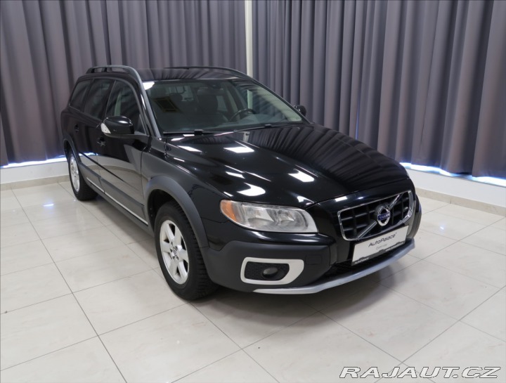 Volvo XC70 2,4 D NAVIGACE TAŽNÉ NOVÉ 2008