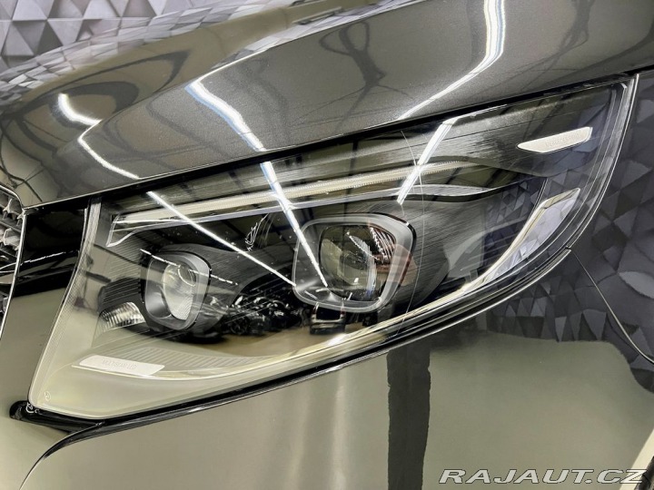 Mercedes-Benz V 300d 4MATIC AMG EXCLUSIVE 2026