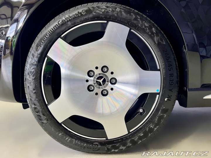 Mercedes-Benz V 300d 4MATIC EXCLUSIVE AIR 2026