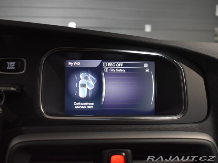 Volvo V40 1,5 Momentum 2018