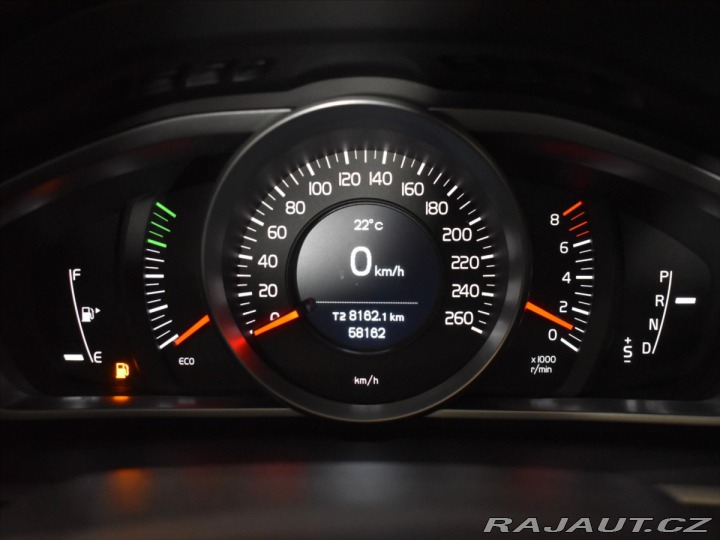 Volvo V40 1,5 Momentum 2018