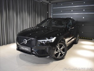 Volvo XC60 2,0 B4 AWD R-Design tažné 2022
