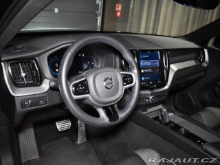Volvo XC60 2,0 B4 AWD R-Design tažné 2022