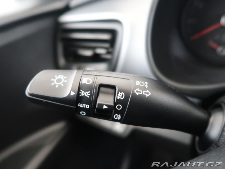 Kia Stonic 1.2DPI,61kW,,CZ,1Maj,Manu 2023