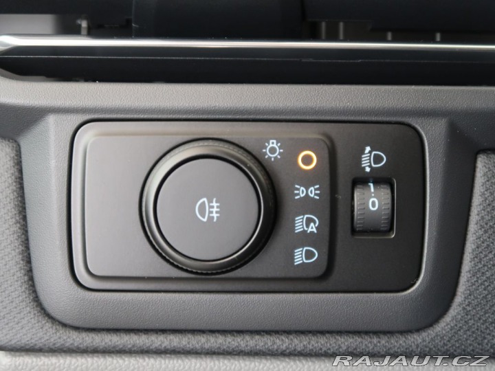 Ford Tourneo Custom BEV,160kW,Titánium X,záru 2025