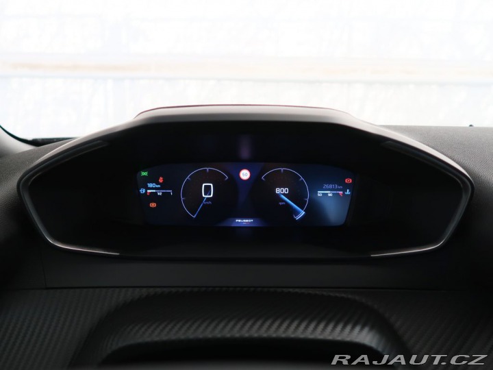 Peugeot 2008 1.2PureTech,74kW,ALLURE,M 1800