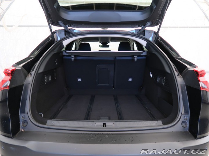 Citroën Ostatní modely C5 X 1.2PureTech,96kW,SHINE,AT 1800