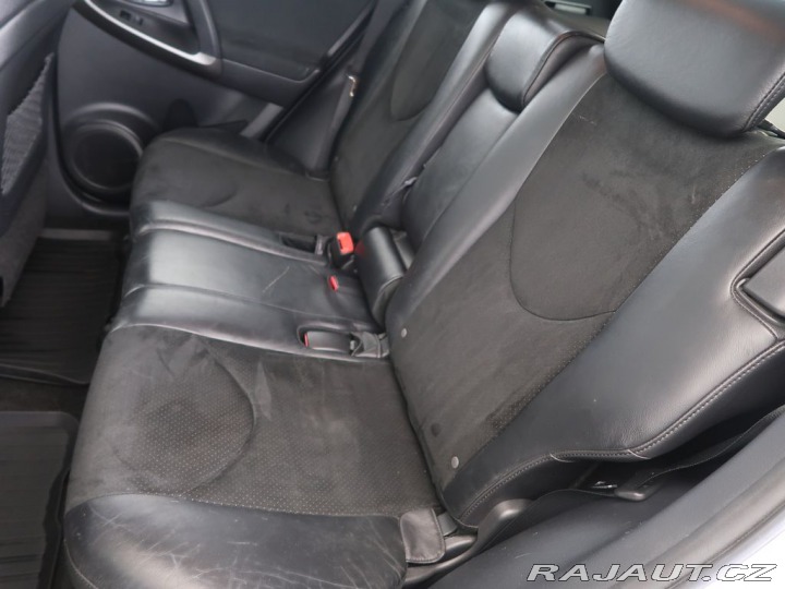 Toyota RAV4 2.0Valvematic,CVT,4x4,Act 2011