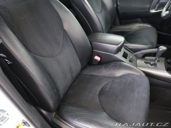 Toyota RAV4 2.0Valvematic,CVT,4x4,Act 2011