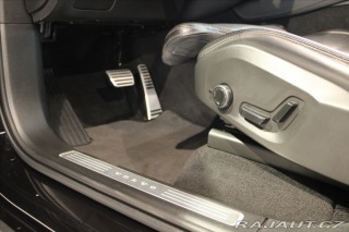 Volvo XC90 B5 AWD 7 míst/PilotAssist 2021