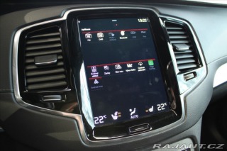 Volvo XC90 B5 AWD 7 míst/PilotAssist 2021